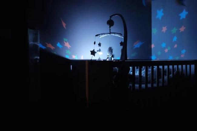 熬夜后反而觉得精力充沛？科学家：这才是最危险的时候 短暂亢奋暗藏危机