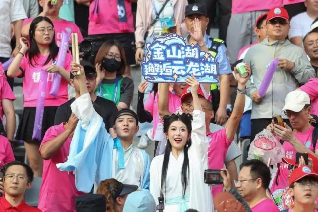 媒體：別急著給“蘇超”潑冷水 民間賽事的價值在于群眾喜聞樂見