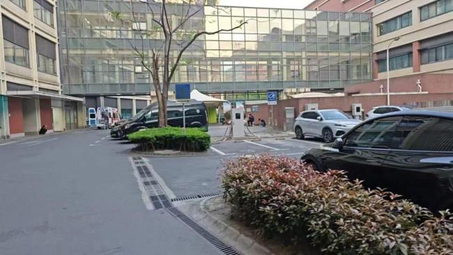 救護車800公里收費2.8萬元遭質疑 費用透明度引爭議