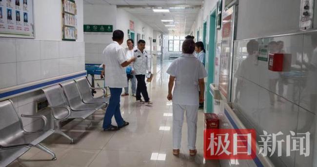 女子腹脹去就診當場生下男嬰