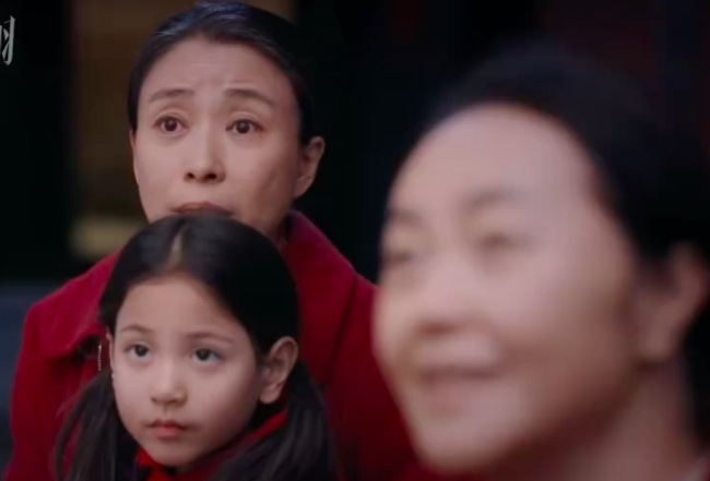 姐姐5个字托举了妹妹的一生！