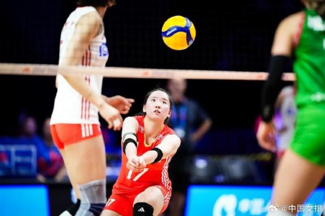 世界女排聯(lián)賽中國(guó)3-2保加利亞 年輕隊(duì)伍頑強(qiáng)取勝
