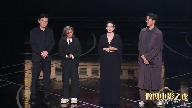 王家卫方辟谣与杨幂赵丽颖合作 大女主戏外暗战引关注