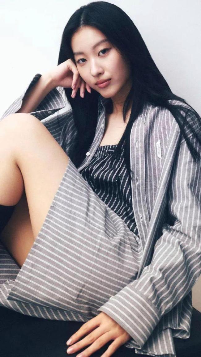 陈奕迅20岁女儿陈康堤正式出道，将推出首支英文单曲《doll》 真情流露之作
