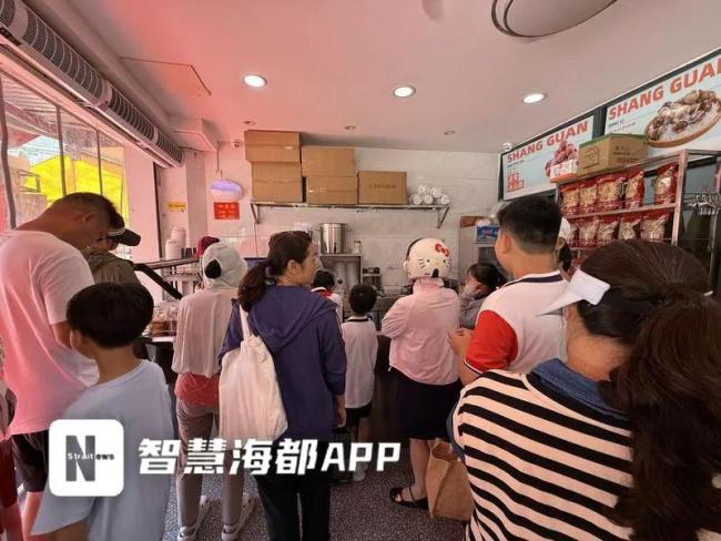 男孩高考696分 家里糖水店成网红店 学霸圆梦北大引来沾喜气