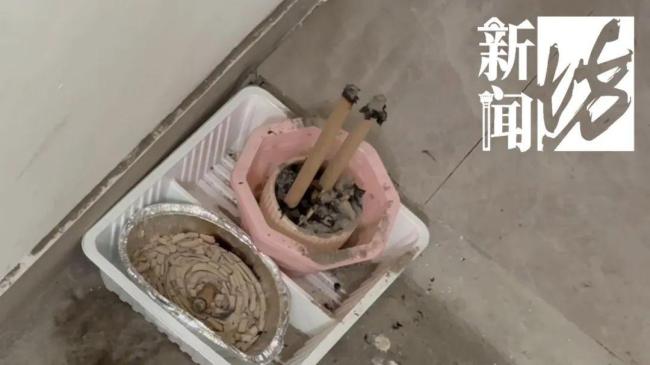 老人拒絕通馬桶整棟樓聞屎臭 鄰居不堪忍受選擇賣房逃離