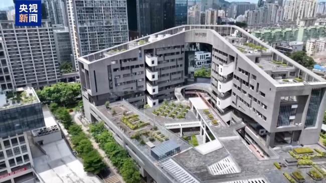 2025高考招生录取新变化新趋势 专业优化与交叉融合