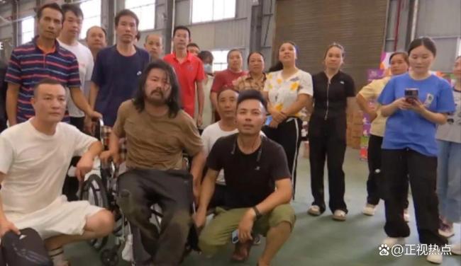 “跪行巨人”胡雷：要捐就捐干净 极限70小时的爱心接力
