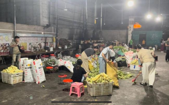 榕江最大超市损失千万店长发声：20分钟整个超市被淹，老板准备重新开店 洪水无情社区有爱