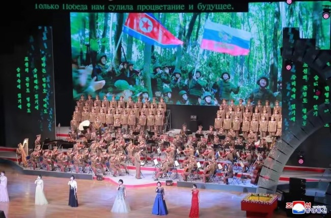 金正恩疑似悼念在俄陣亡軍人畫面