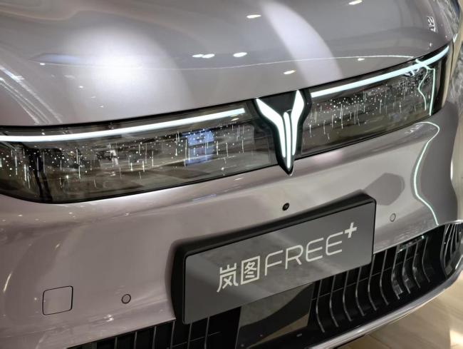 岚图FREE+首试：市场正确大于一切 全面“投华”求变