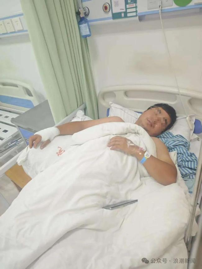 江蘇一醫(yī)院被指過(guò)度檢查 患者質(zhì)疑無(wú)關(guān)部位B超必要性