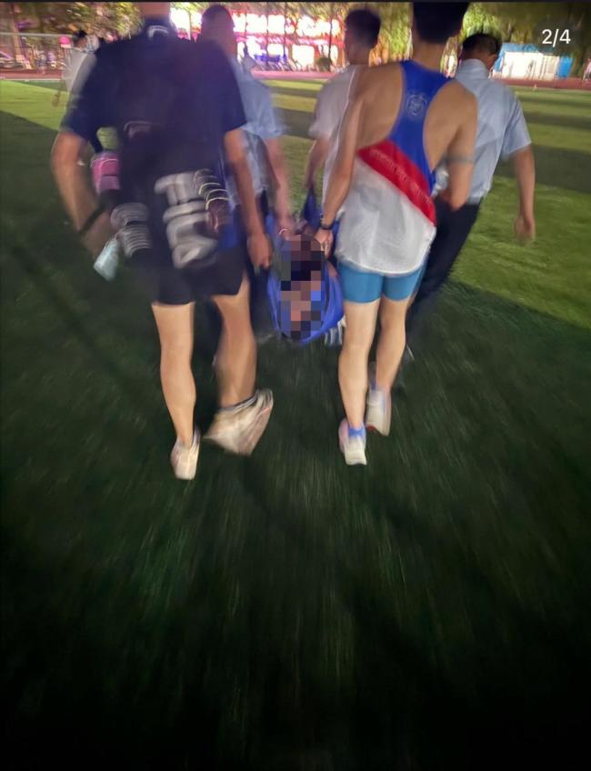 上海交大学生与校外人员起冲突 家长暴力行为引争议