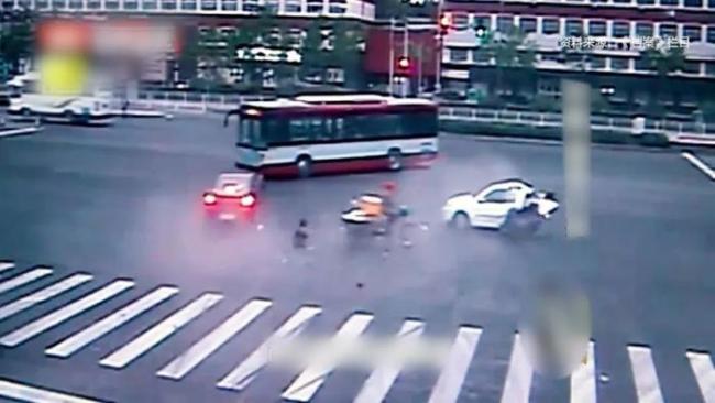 英菲尼迪车祸案当事人王辉的15年 从受害者到幸存者