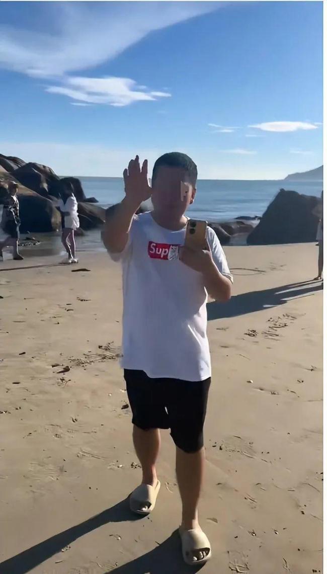 游客称南澳岛旅拍遭驱赶 私人承包引发争议