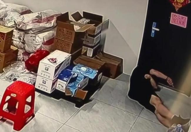 男子在公司突发脑梗两天后才被发现 年轻生命猝逝警钟