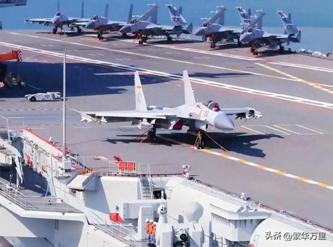 歼-15和歼-15T区别在哪？