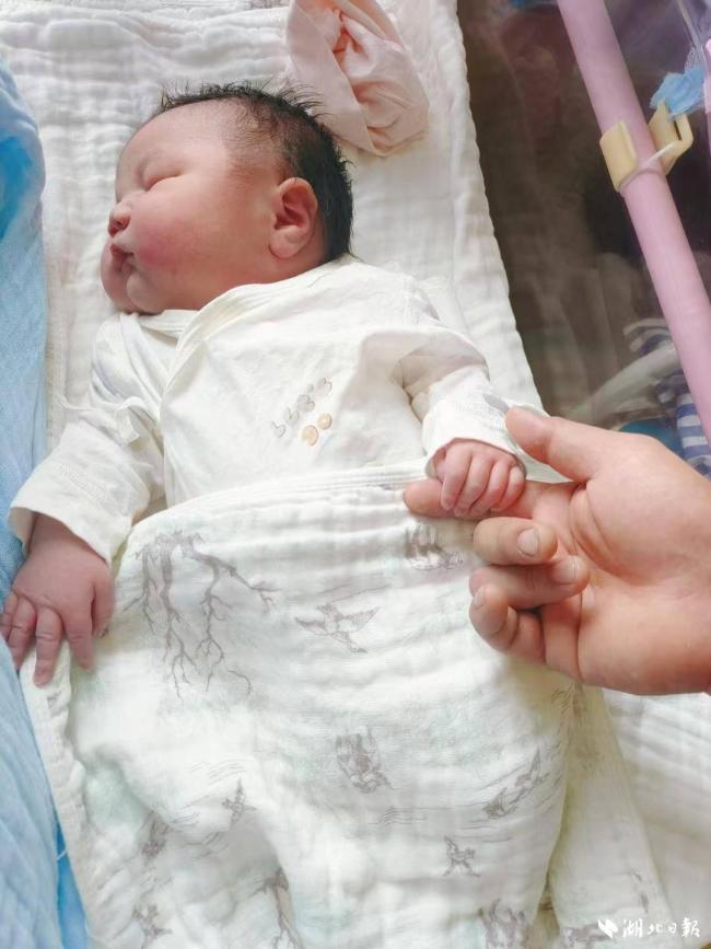新生兒10斤2兩和姚明出生體重一樣 巨大兒的雙重危害