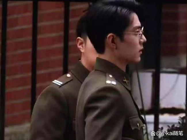 肖战脱西装路透 民国特工美学拉满
