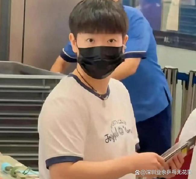 孙颖莎又贡献表情包了 萌态引粉丝喜爱