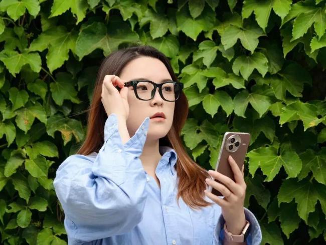 卖爆的小米眼镜给行业带来了什么 强劲势头引领变革