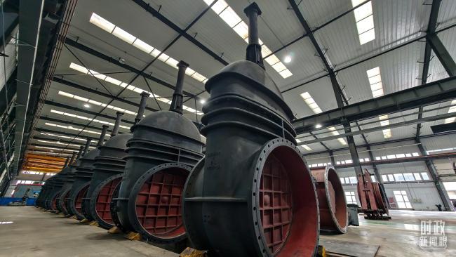 时政新闻眼丨如何率先蹚出一条新路，习近平山西考察作出部署