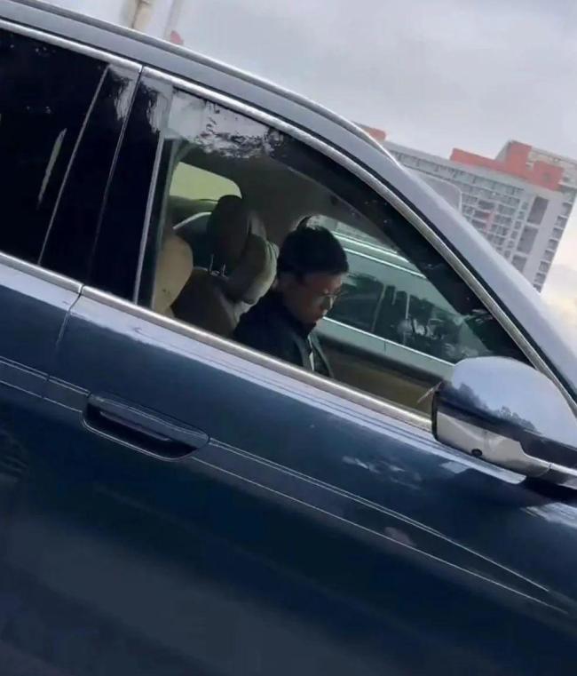 余承东回应开车睡觉:已自首