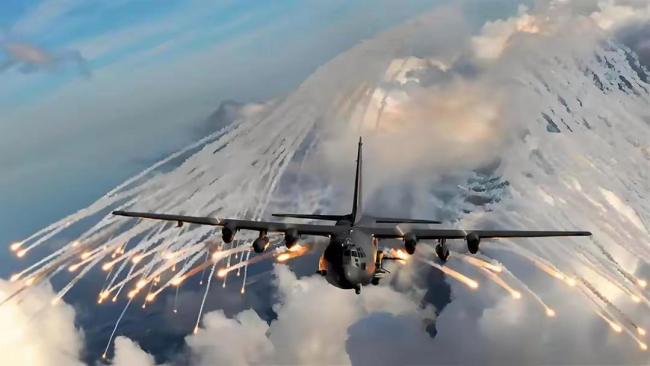 特朗普明确表态对乌军援有何目的 延长战争削弱俄罗斯