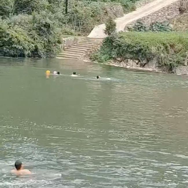 男子救落水女子兩人溺亡 英雄救人不幸犧牲