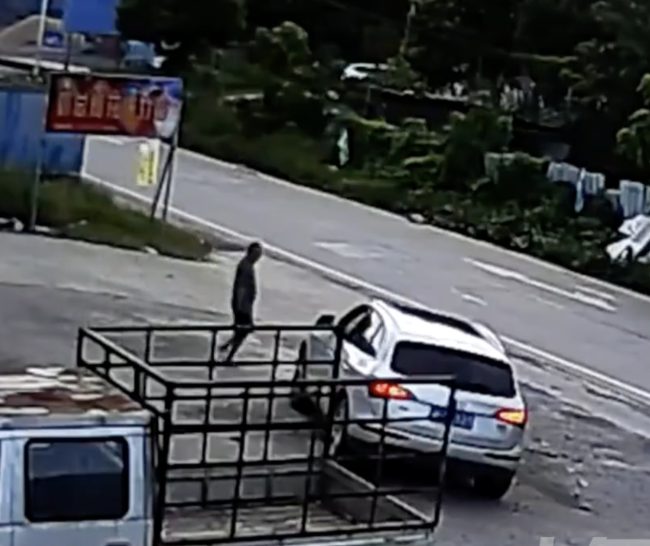 駕車壓死同學男子家屬拿10萬問收不收！