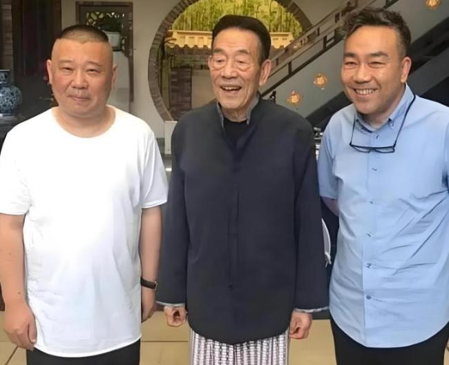 郭德綱發(fā)文悼念楊少華：一路走好 深情送別相聲前輩