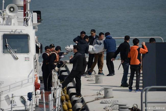 菲海警船挑衅中国海警有何目的 战略试探与舆论炒作