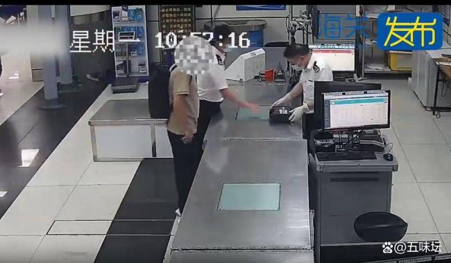 旅客攜帶槍支入境被海關(guān)查獲 氣槍未申報(bào)遭查處