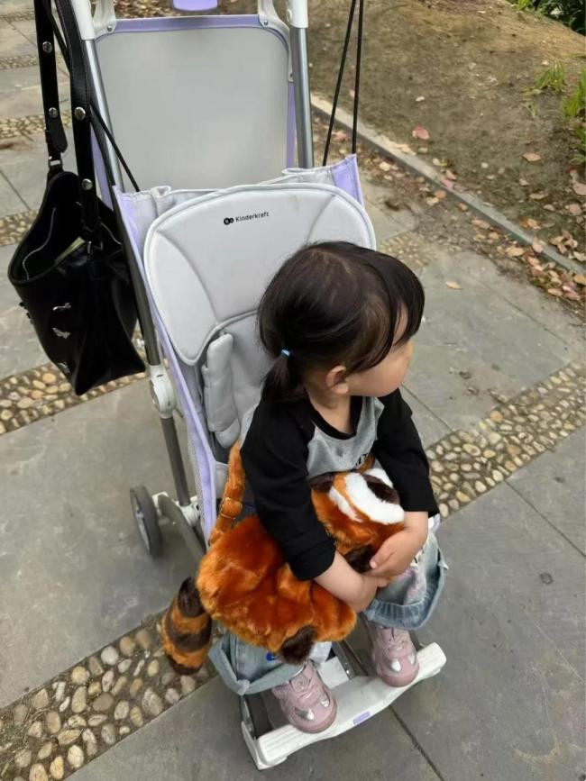 動物園將12083元許愿池硬幣捐贈患病女童 愛心匯聚溫暖傳遞
