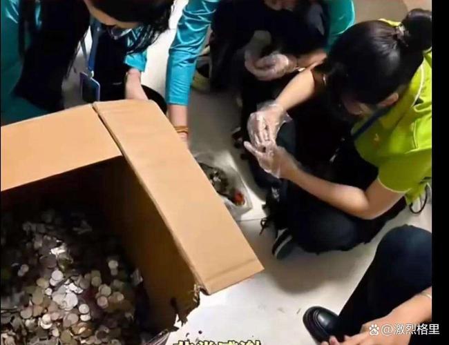 患癌女童父亲回应动物园捐款 爱心点亮希望