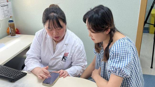 新疆產(chǎn)婦為存臍帶血千里赴川