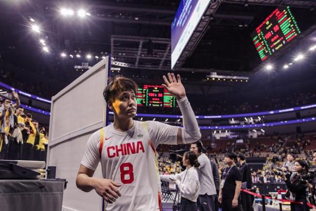 中国男篮三分罕见精准23中10