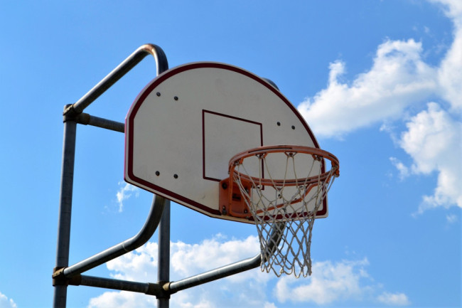 CBA选秀前瞻：北大约基奇清华周琦谁成状元 开除一人仅64人参选 选秀三甲预测