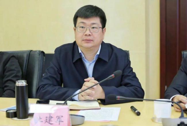 中铁二院违规施工遭重罚 信号电缆损毁引事故