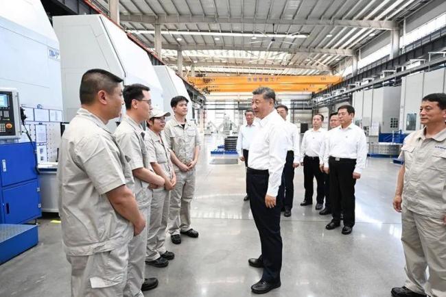 时政微观察丨读懂习近平要求干部做好这“三招”的重要启示