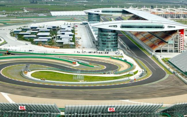 今年最热血电影 暴露了上海的另一面 F1热潮席卷全城