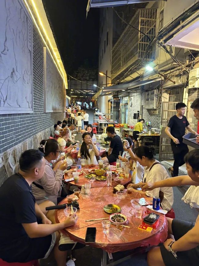 这座中部城市,想靠烧烤出圈 年产值超20亿