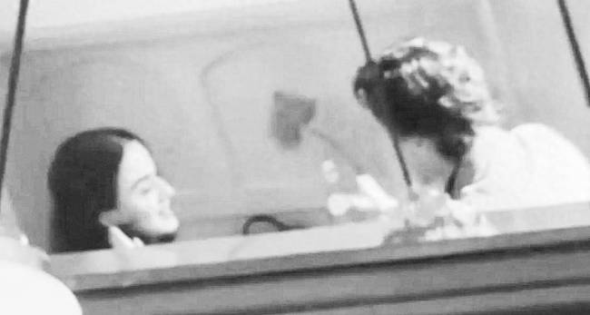 特魯多被拍到和水果姐散步晚餐 共度愉快夜晚