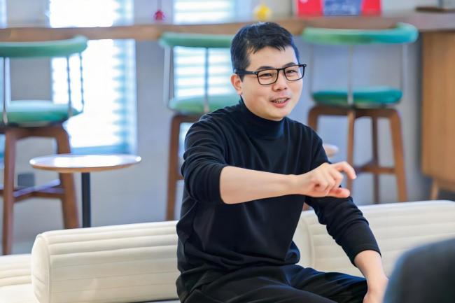 石头科技拟赴港上市，创始人昌敬身家较高点缩水75.3亿元