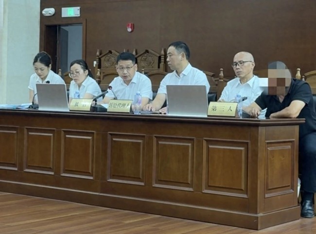 湖南男子打伤叔叔不服处罚起诉政府！