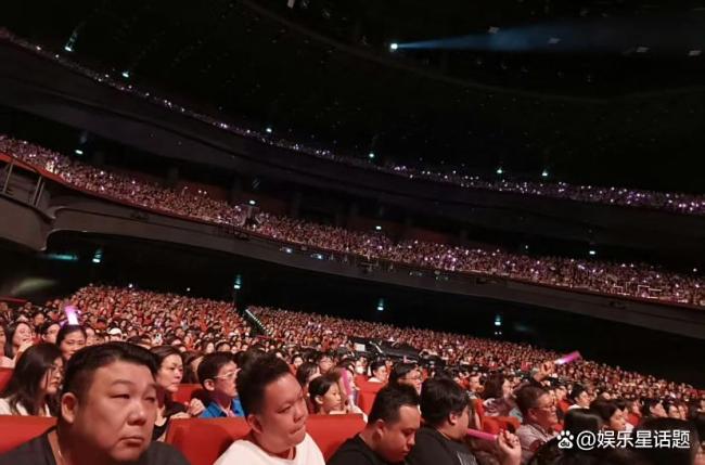 张峻豪演唱会内场上座率 座无虚席见证音乐魅力