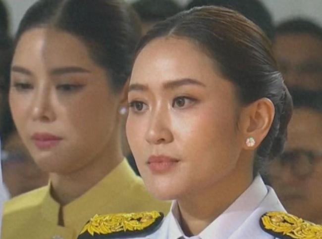 佩通坦是否会重走他信的流亡旧路
