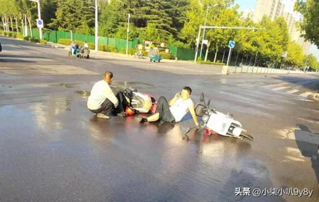 小伙撞闯红灯大爷救人后质问
