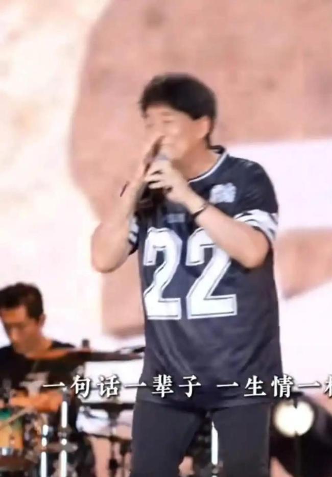 63岁周华健发福明显 幽默回应化解争议