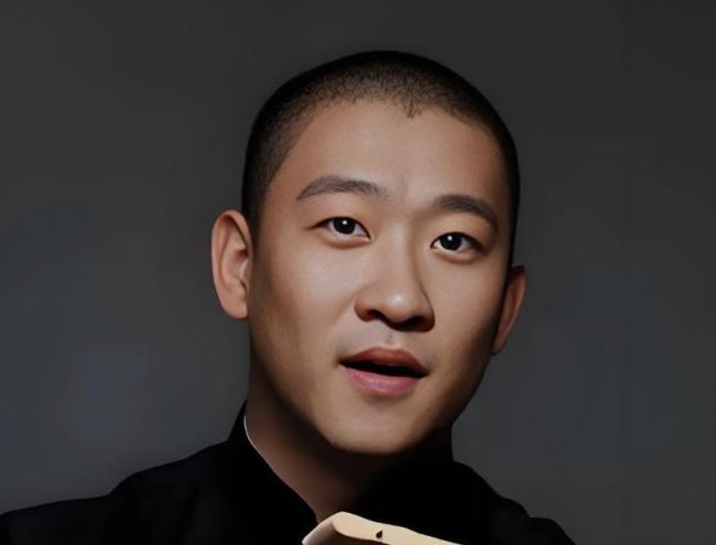 曹云金喊话郭德纲：我离开德云社15年，感谢你还在持续教我做人 称呼变化背后的博弈